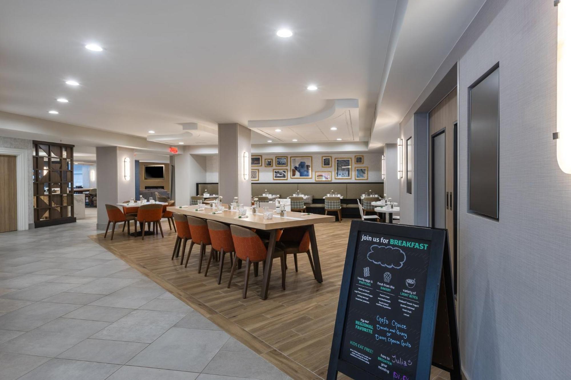Holiday Inn Anderson By Ihg Exterior photo