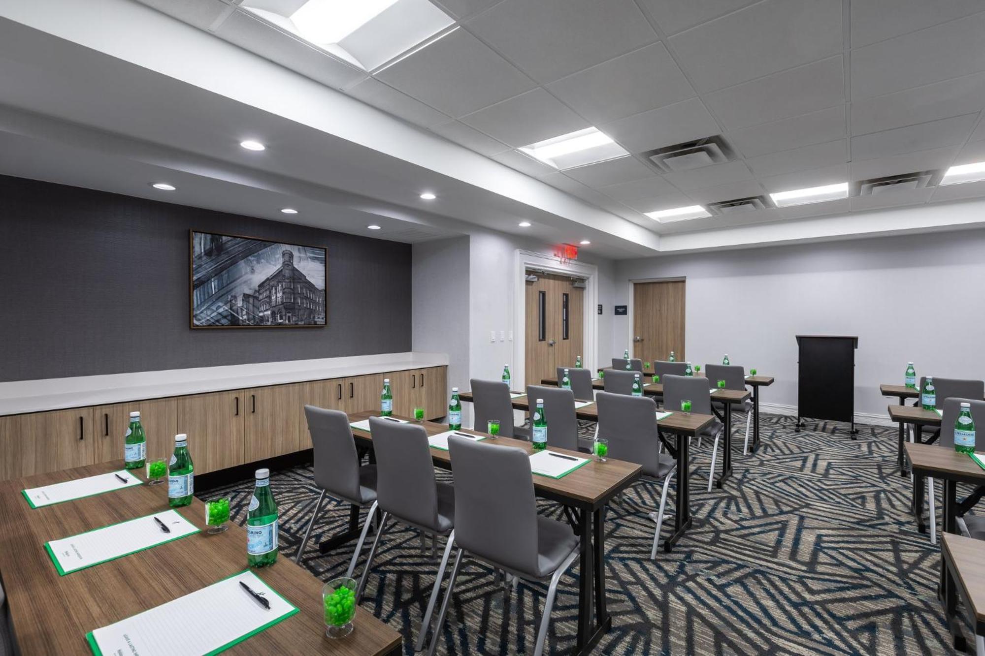 Holiday Inn Anderson By Ihg Exterior photo
