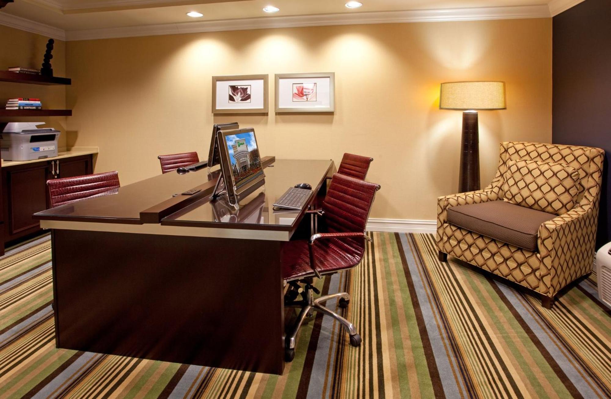 Holiday Inn Anderson By Ihg Exterior photo